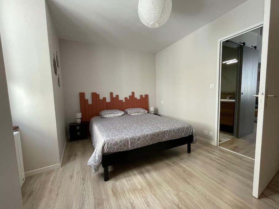 Photo of Bedroom in Rodez