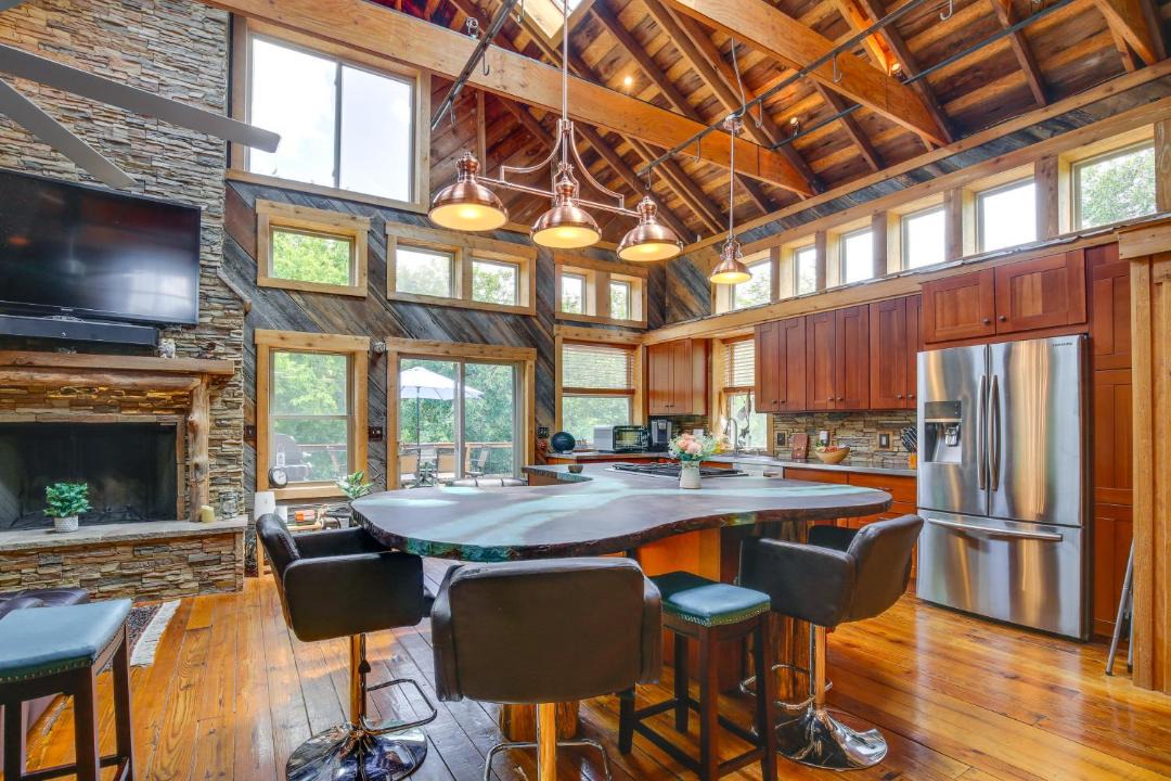Photo of Livingroom in Pacific