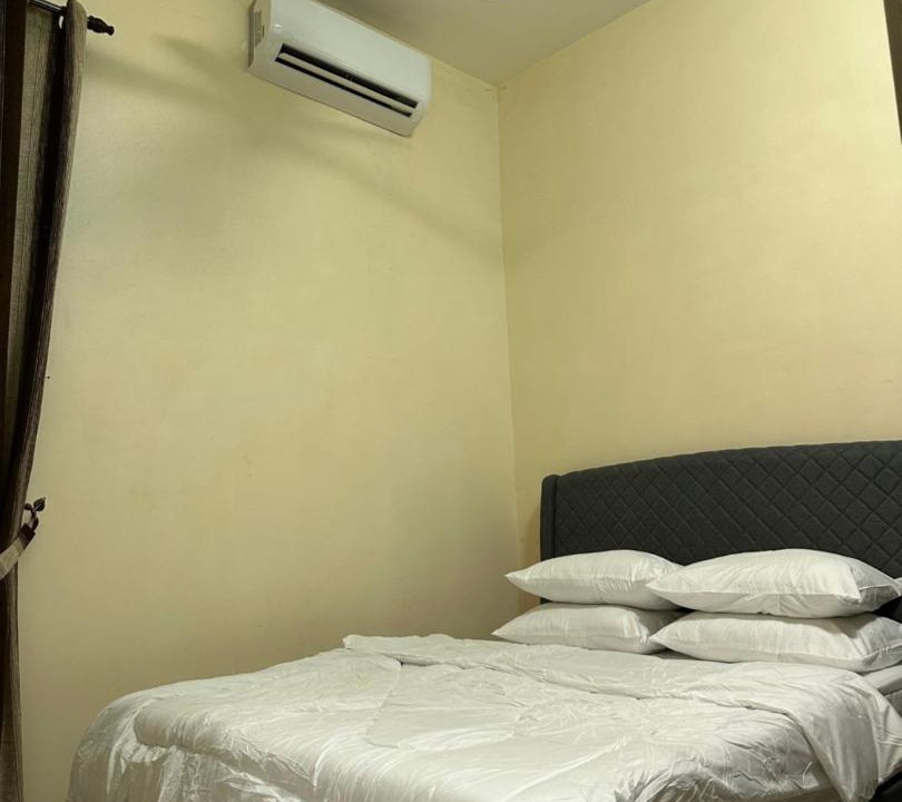 Photo of Others in Rembia