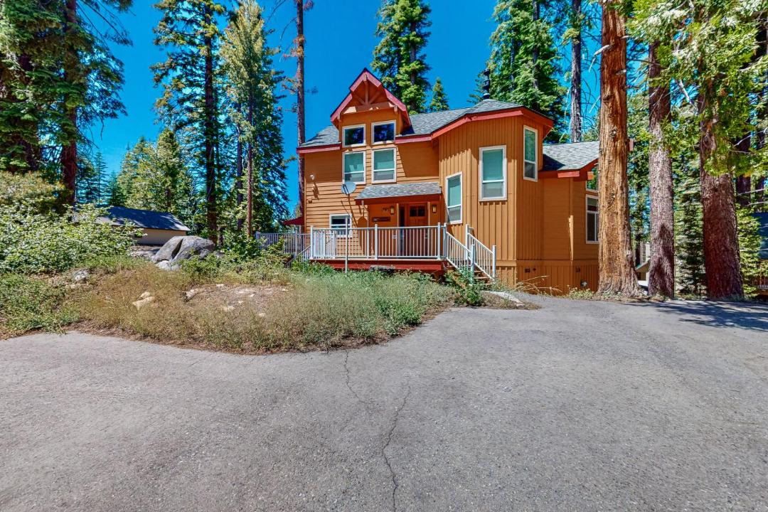 Photo of Buildings in Yosemite National Park