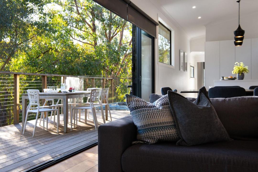 Photo of Others in Hepburn