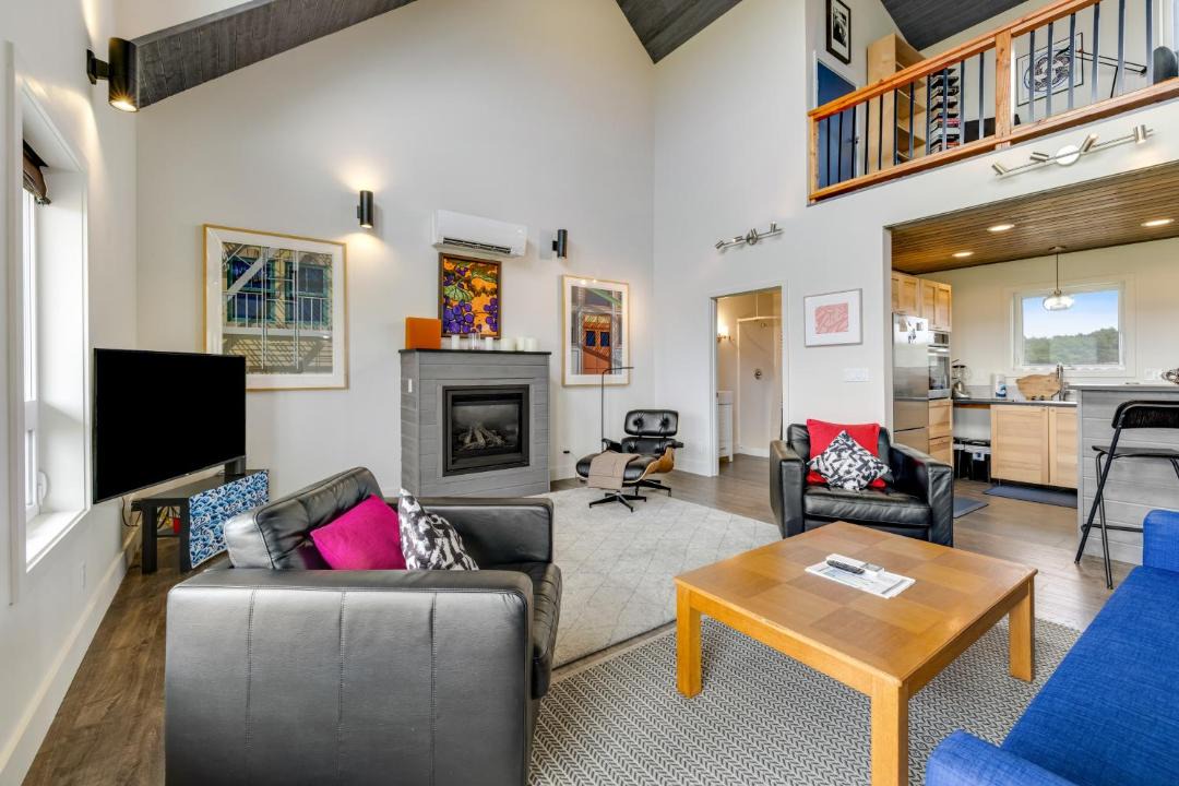 Photo of Others in Westport