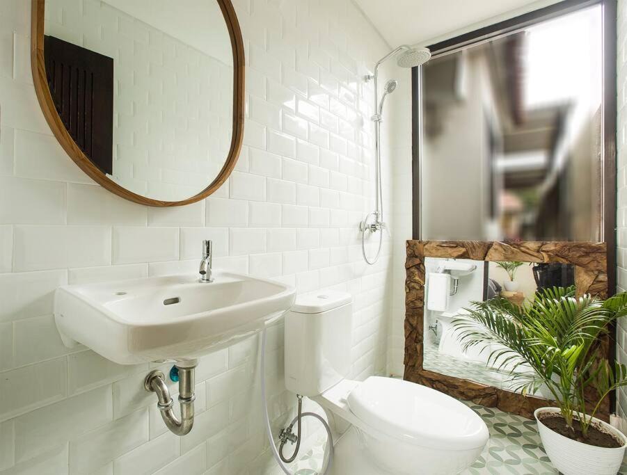 Photo of Bathroom in Blahbatuh
