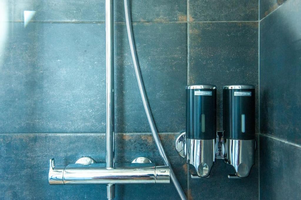 Photo of Bathroom in Ecartelee-Bonabry-Orieres-Paron