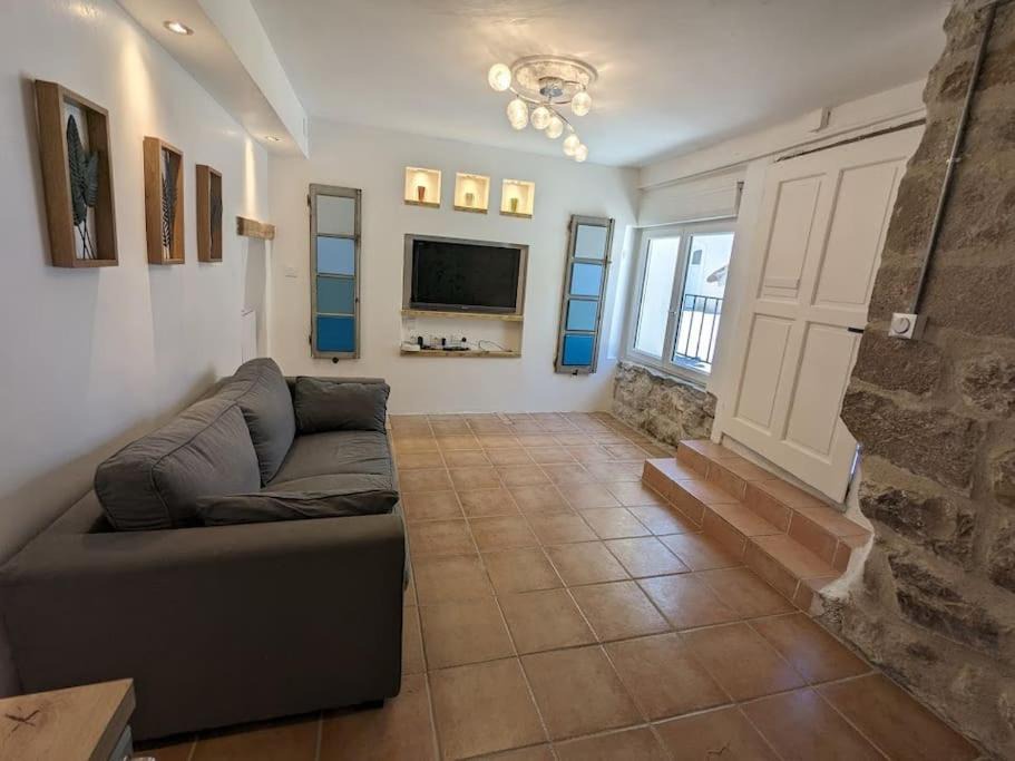 Photo of Livingroom in Bize-Minervois