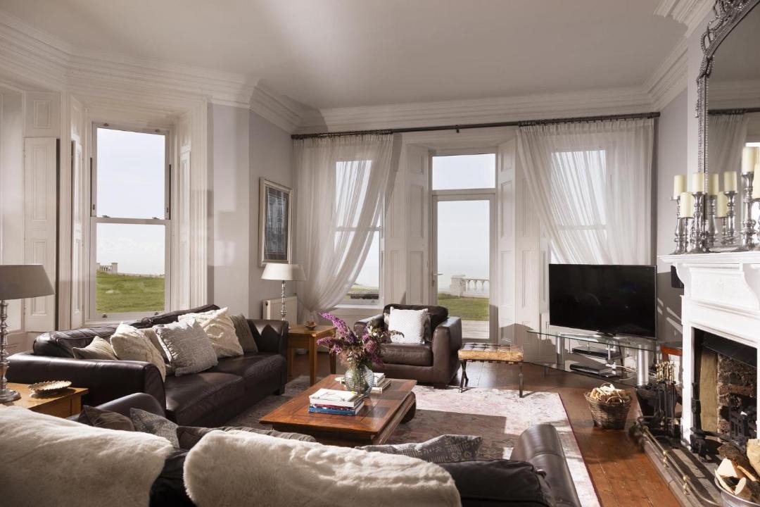 Photo of Livingroom in Folkestone