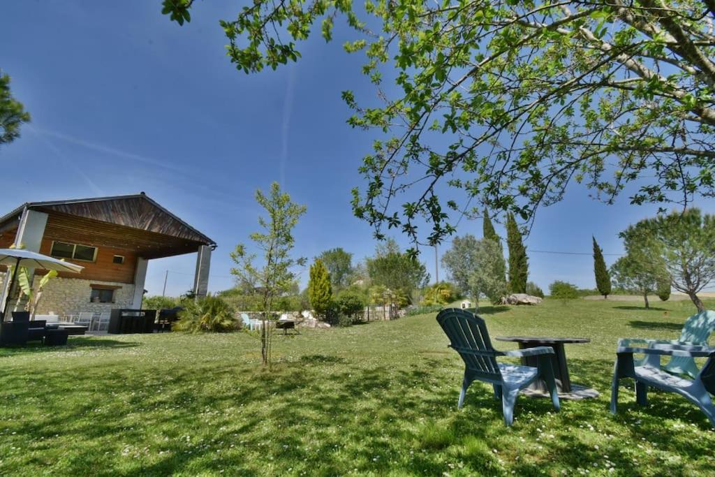 Photo of Others in Castelnau-sur-l'Auvignon