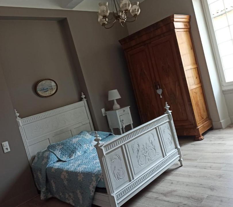 Photo of Bedroom in Mirande