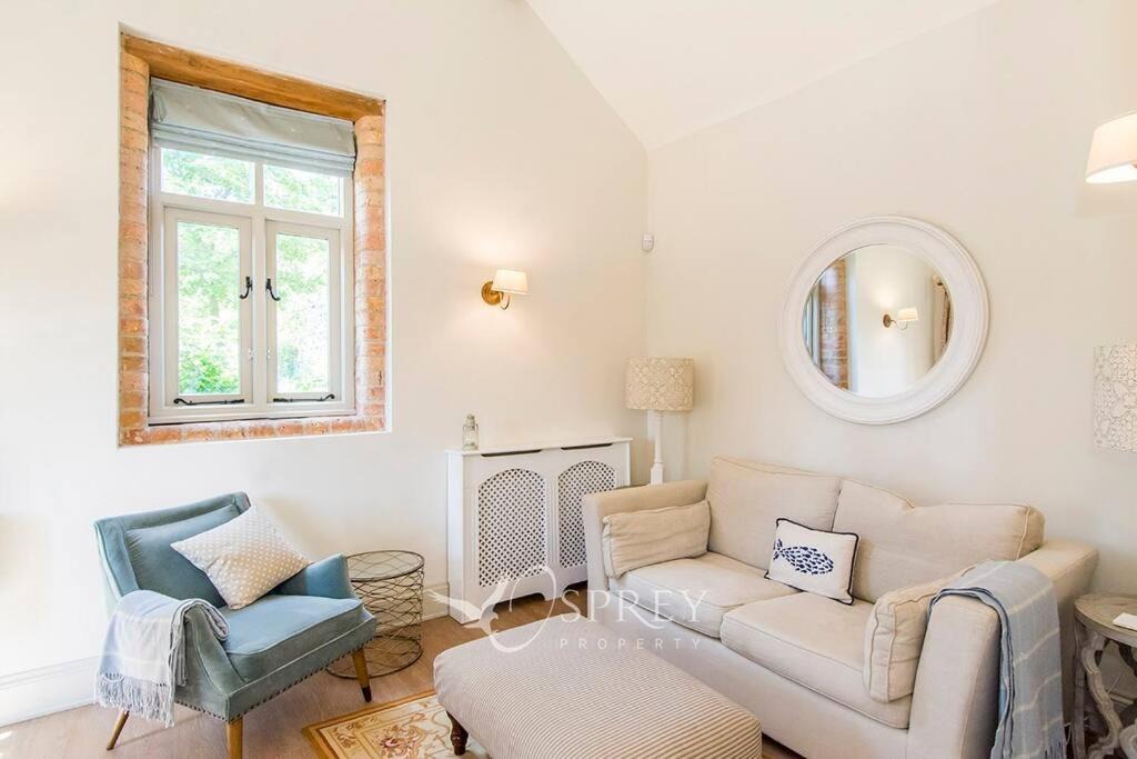 Photo of Others in Fotheringhay