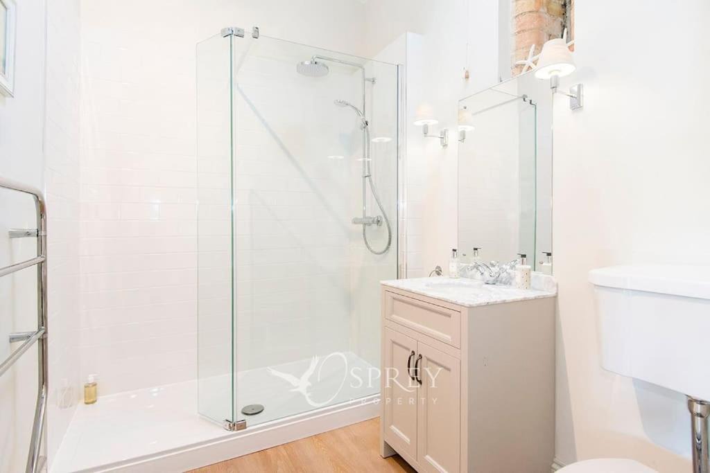 Photo of Others in Fotheringhay