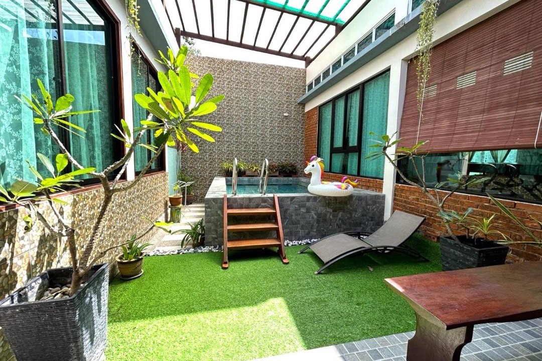 Photo of Patio Balcony in Kampung Bukit Lembu