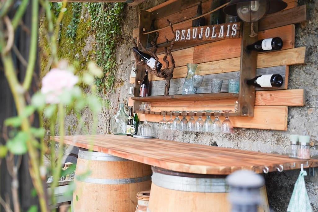 Photo of Others in Saint-Didier-sur-Beaujeu