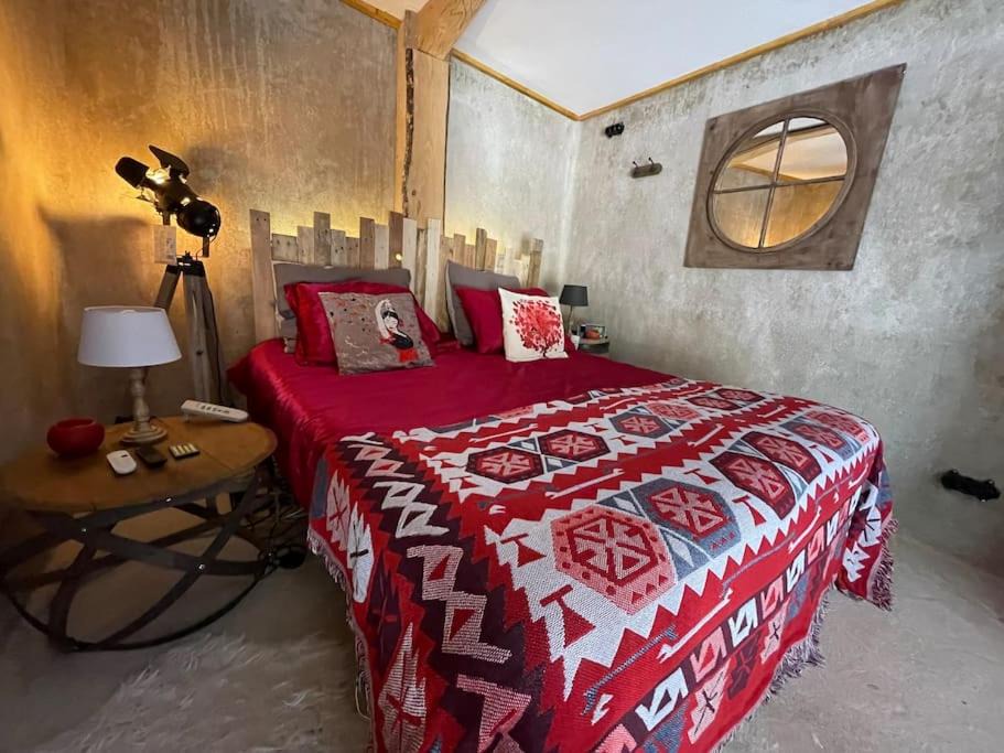 Photo of Bedroom in Saint-Didier-sur-Beaujeu