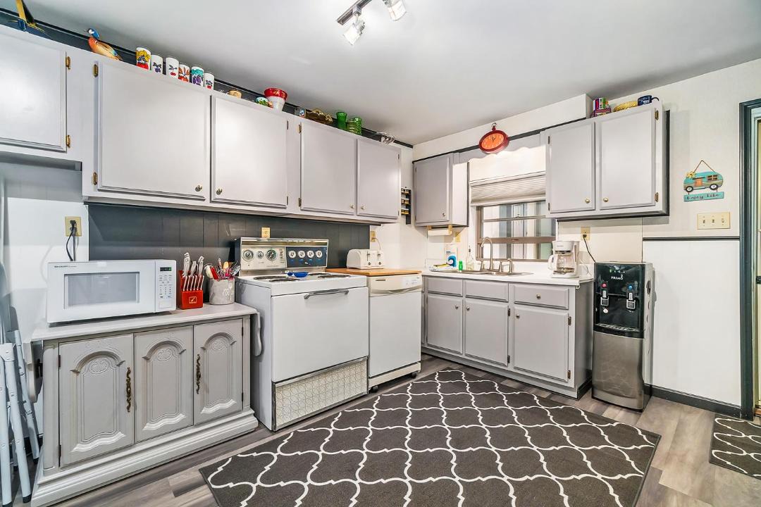 Photo of Kitchen in Lake Township
