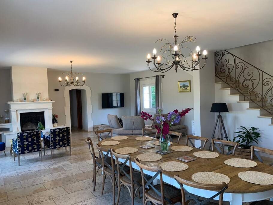 Photo of Livingroom in Aureille