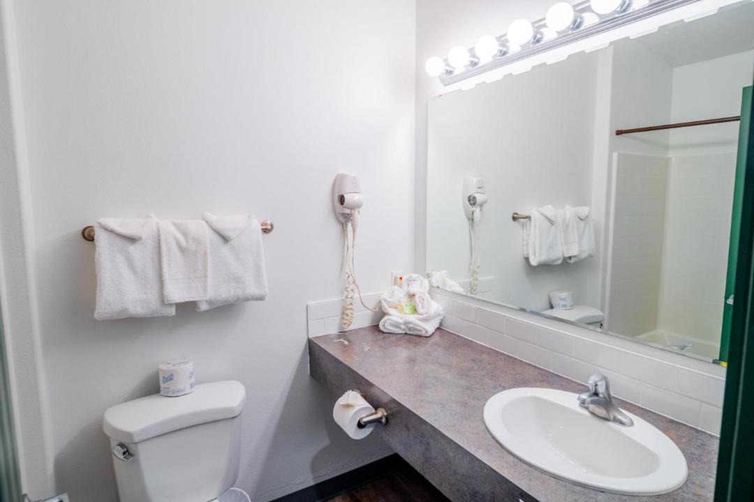 Photo of Bathroom in Victor