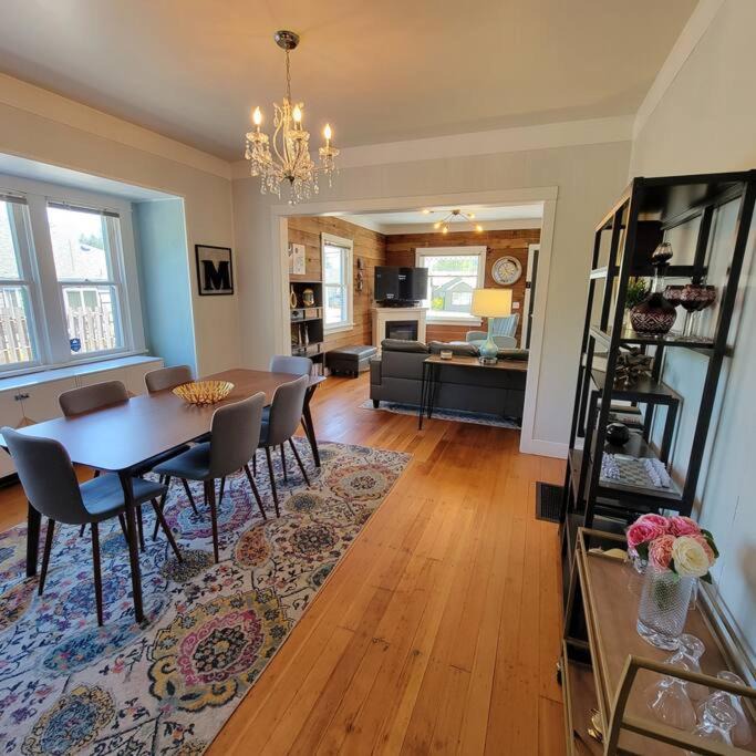 Photo of Others in Crawfordsville