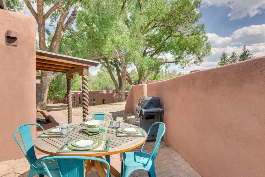 Photo of Others in Taos
