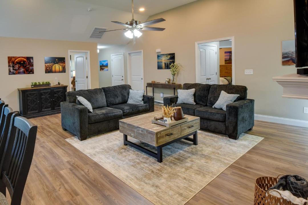 Photo of Others in Pendleton