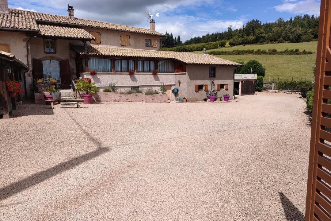 Photo of Others in Vauxrenard