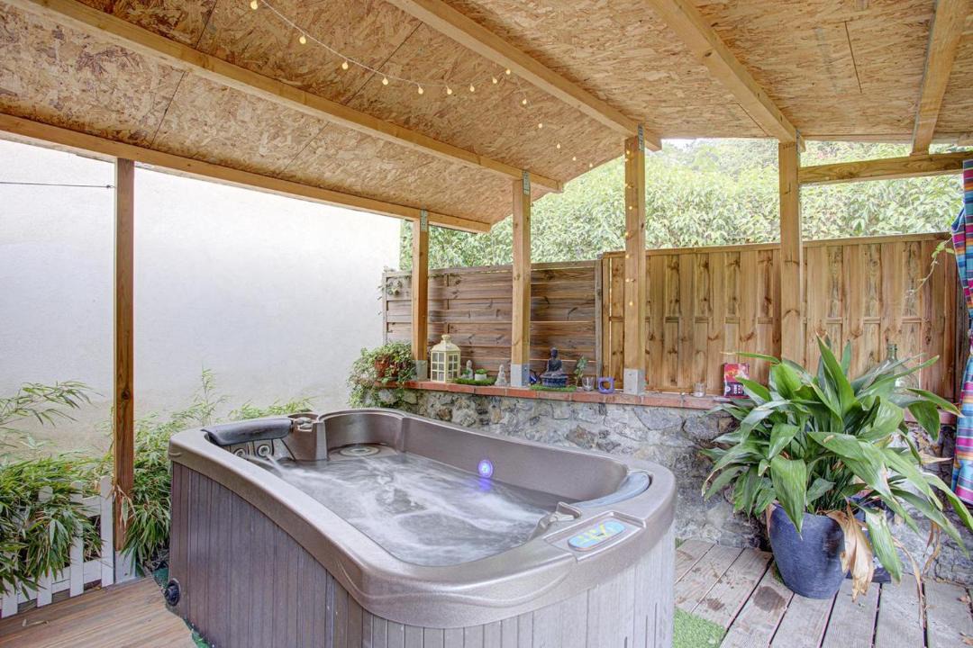 Photo of Others in Prugnanes