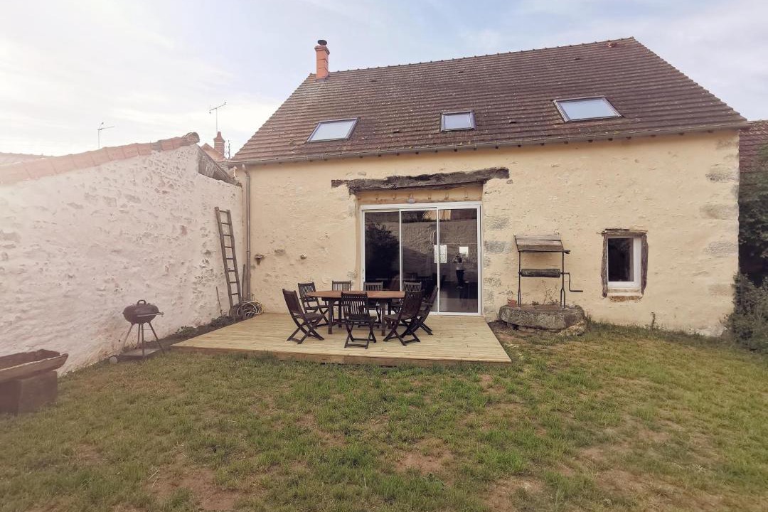 Photo of Buildings in Thevet-Saint-Julien