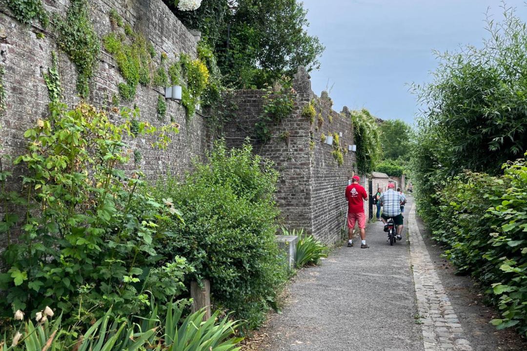 Photo of Others in Cassel