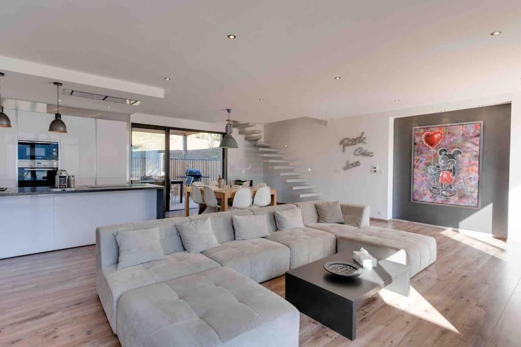 Photo of Livingroom in Lathuile