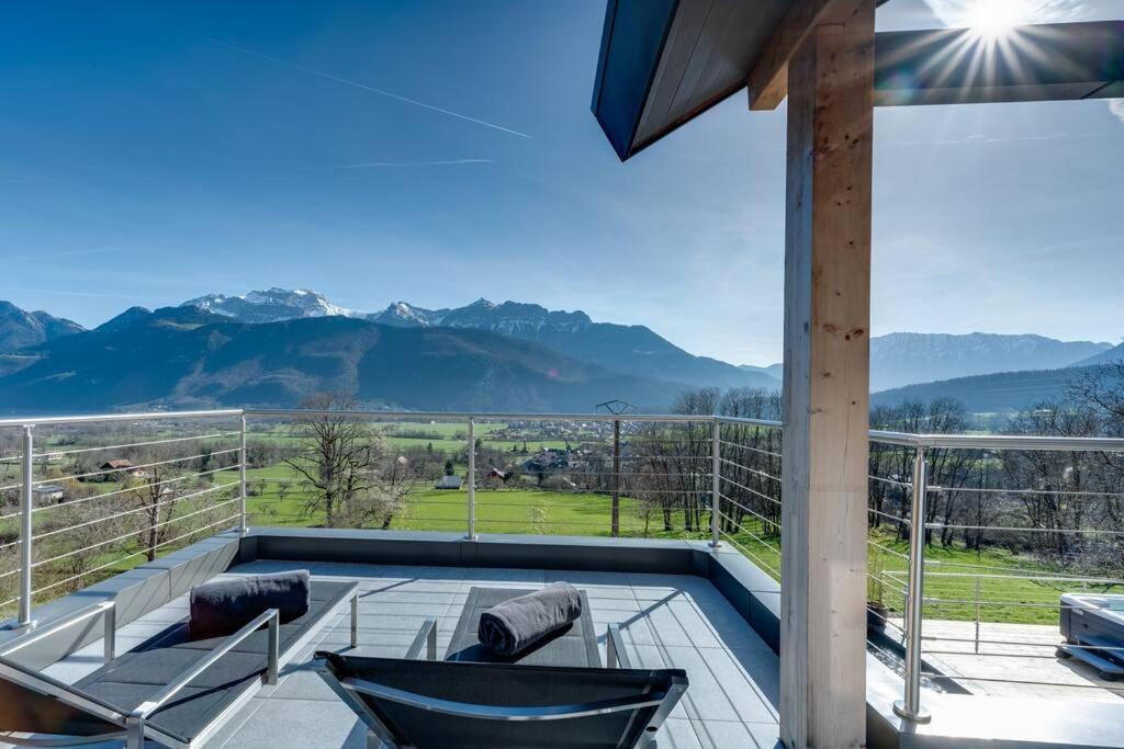 Photo of Patio Balcony in Lathuile