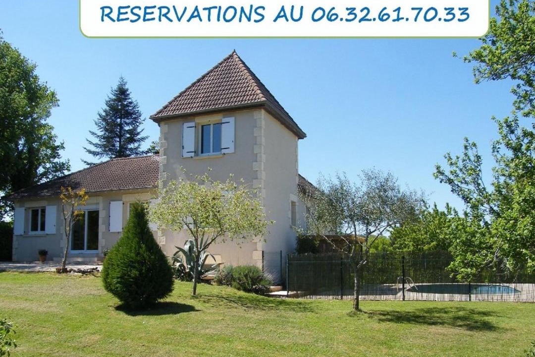 Photo of Buildings in Brignac-la-Plaine