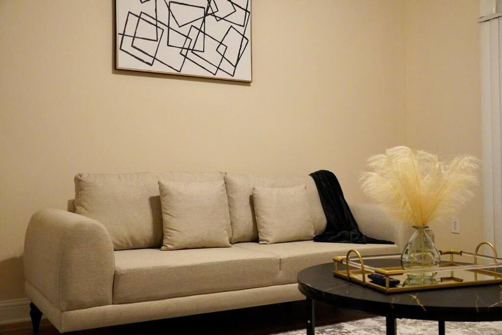 Photo of Livingroom in Houston