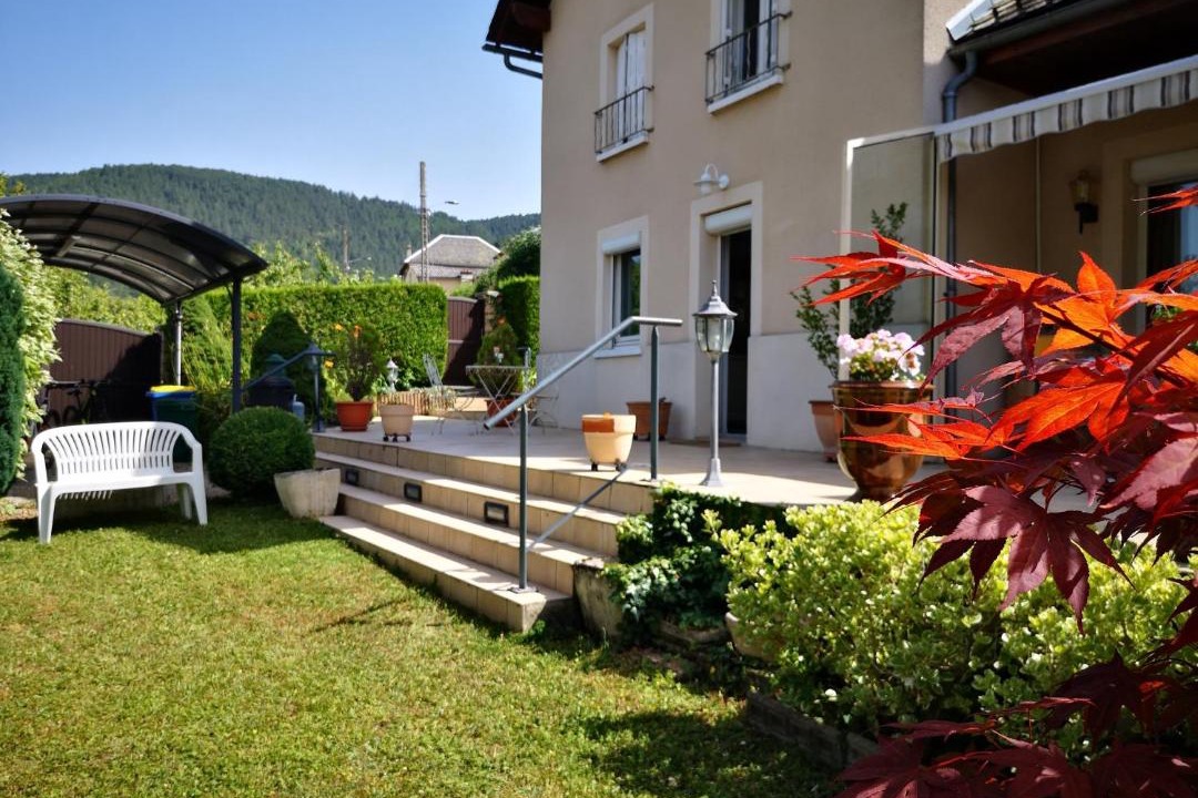 Photo of Others in Mende