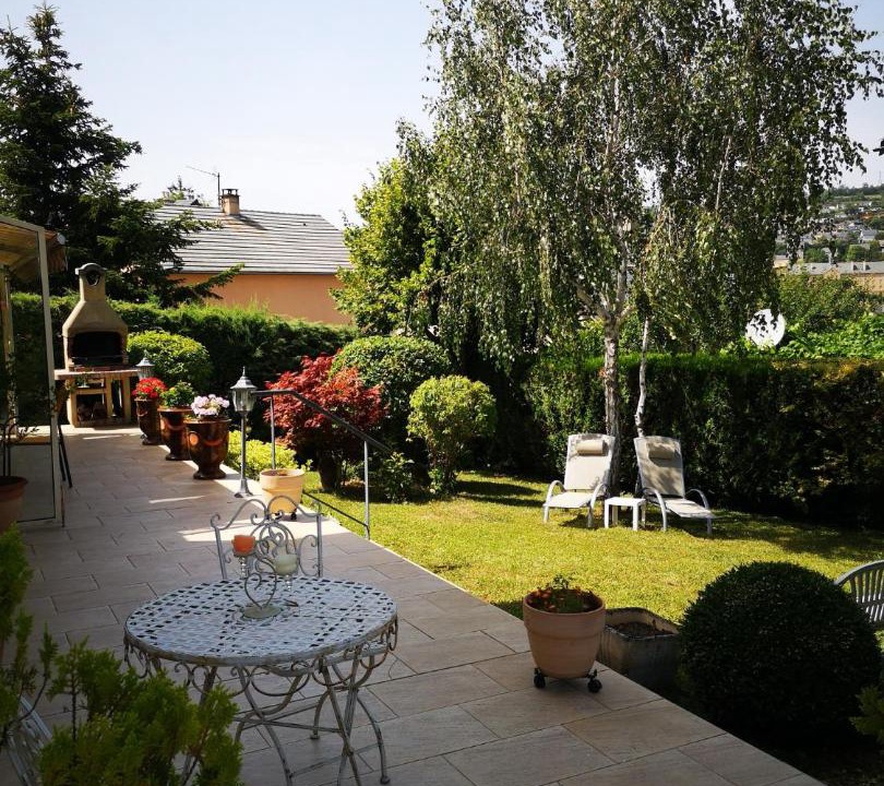 Photo of Others in Mende