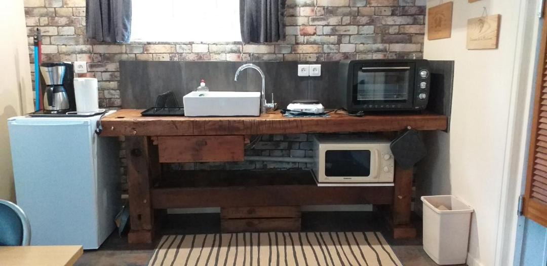 Photo of Others in Checy