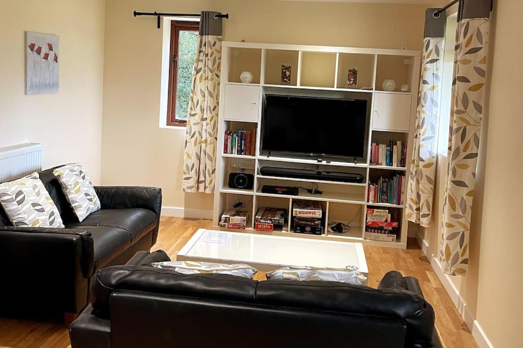 Photo of Others in Piltdown