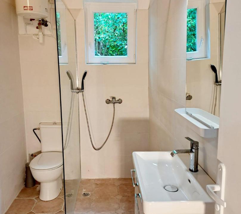 Photo of Bathroom in Saint-Avertin