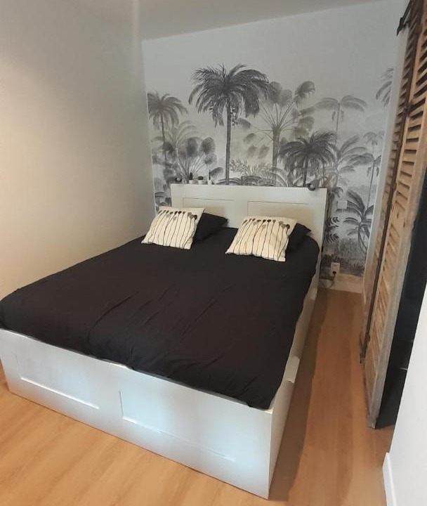Photo of Bedroom in Saint-Aubin-des-Ormeaux