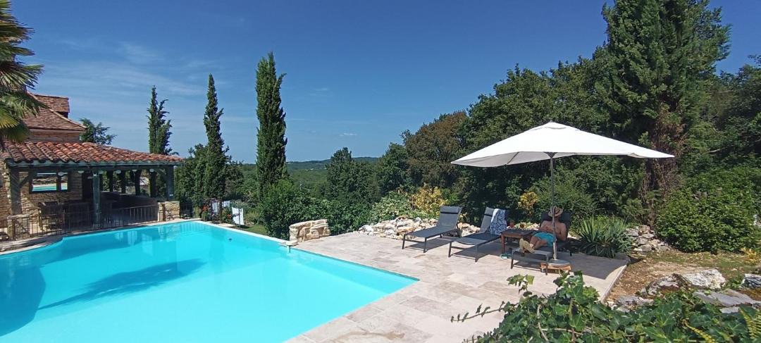 Photo of Others in Montgesty