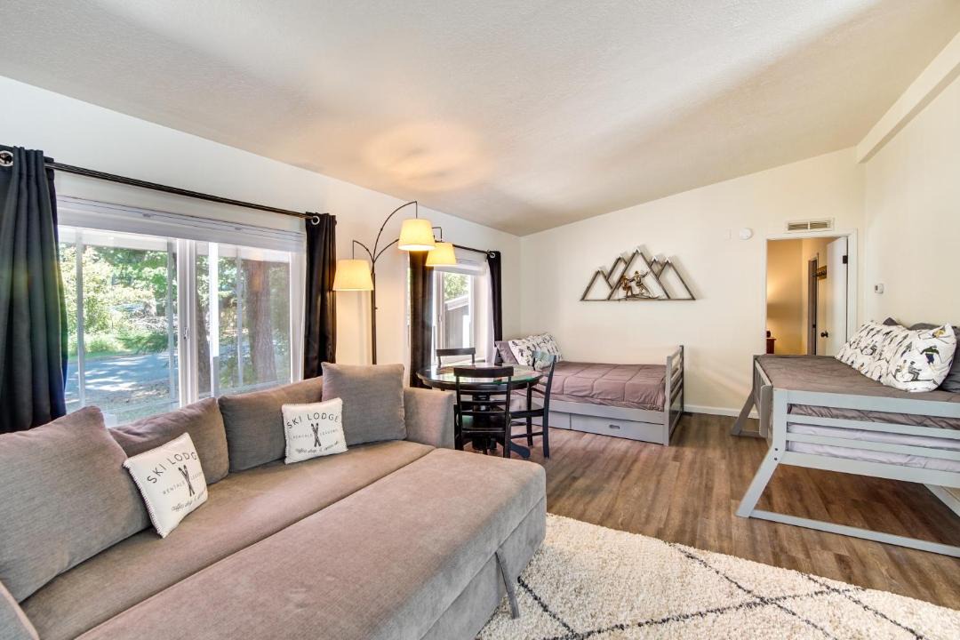 Photo of Others in Packwood