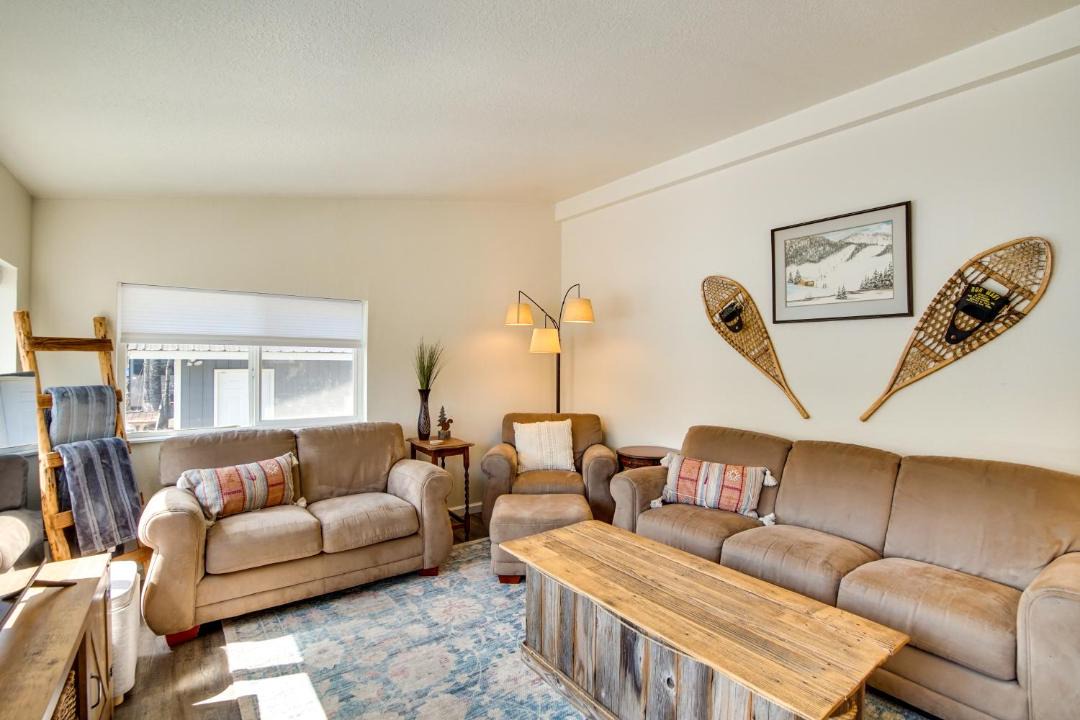 Photo of Others in Packwood