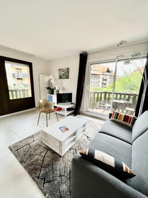 Photo of Livingroom in Tourgeville