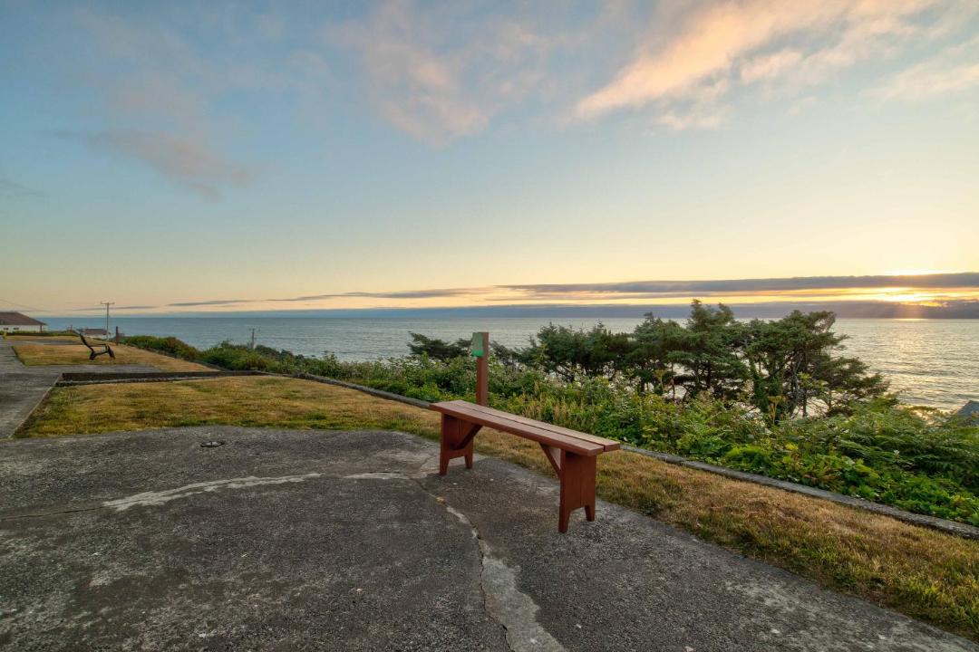 Photo of Others in Lincoln City