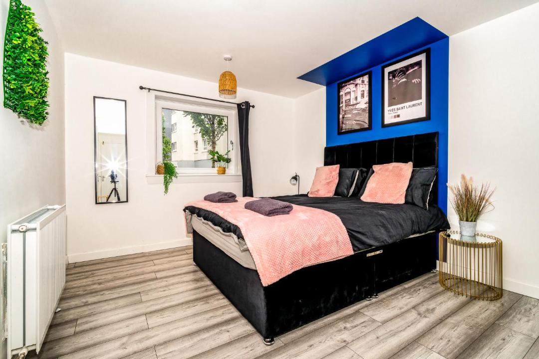 Photo of Others in Greenock