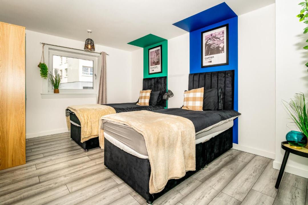 Photo of Others in Greenock