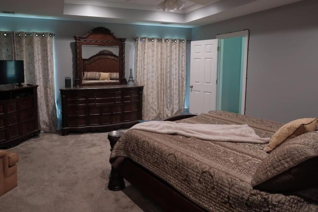 Photo of Bedroom in Fleming