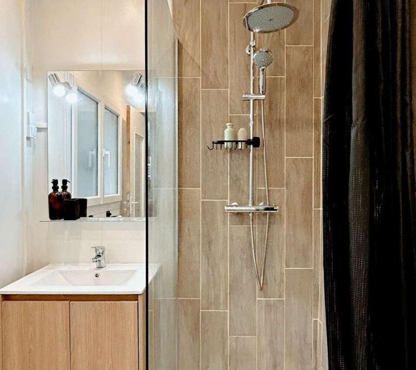 Photo of Bathroom in Saint-Pol-sur-Mer