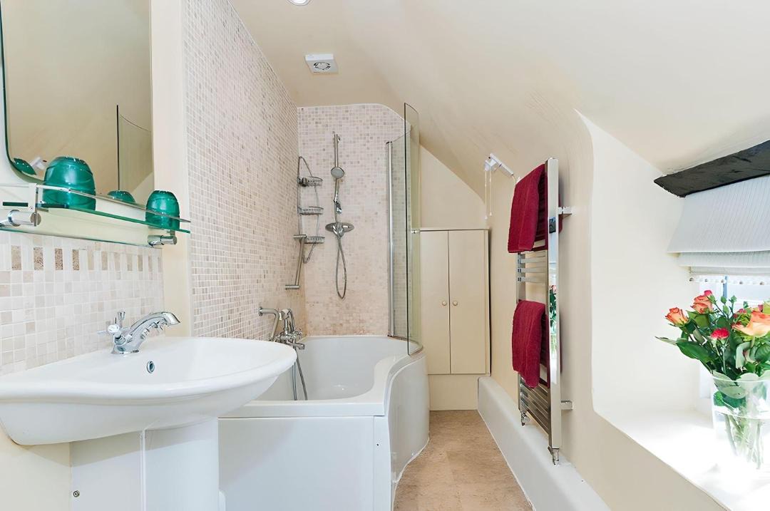 Photo of Bathroom in Chipping Campden