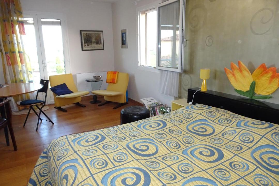 Photo of Others in Paraza