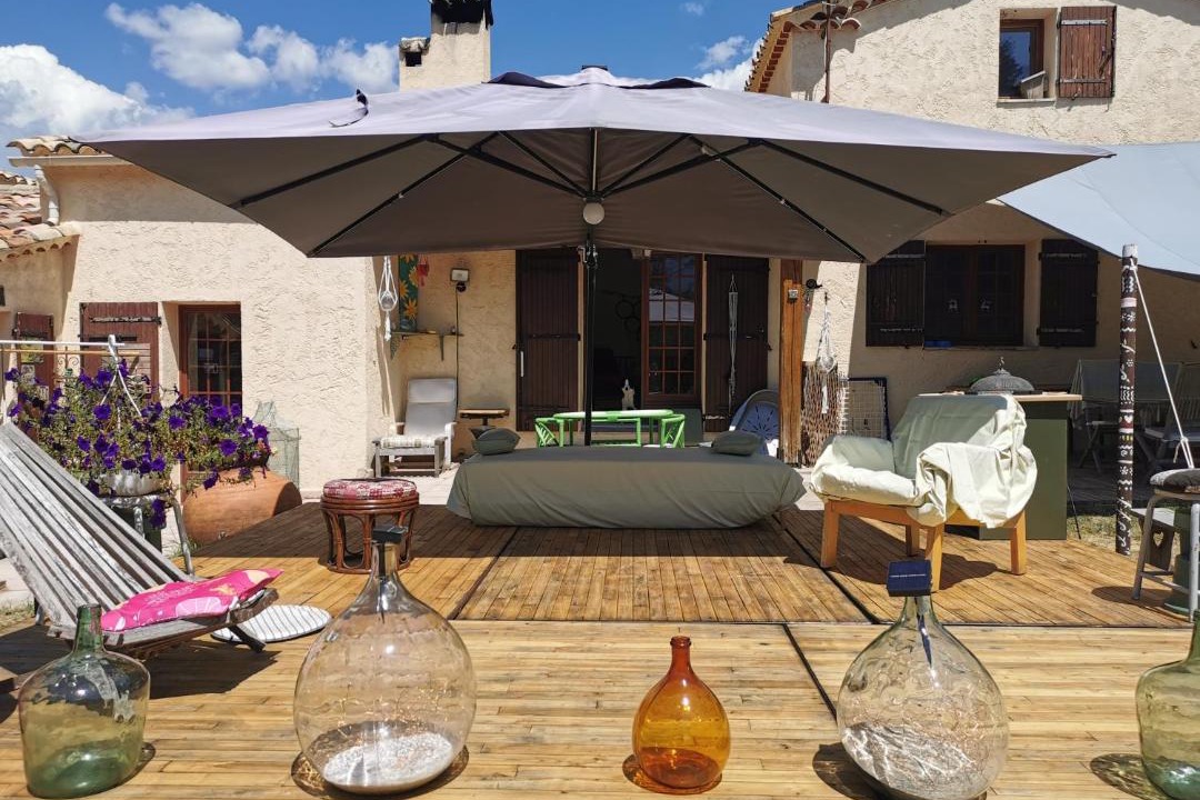 Photo of Others in Valderoure