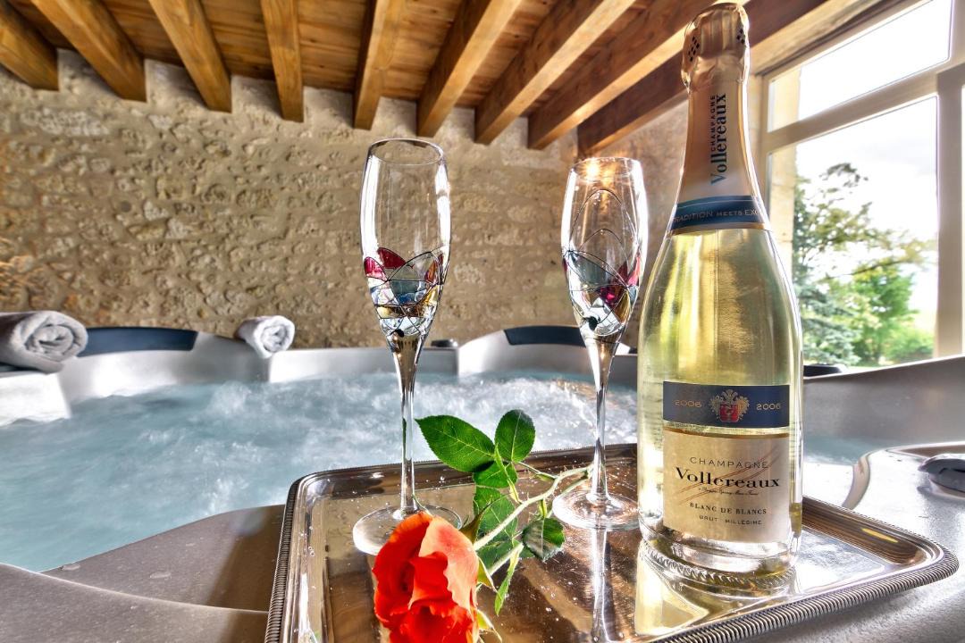 Photo of Others in Terraube